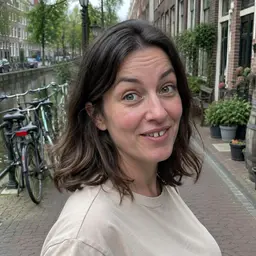 Sophie van der Meer
