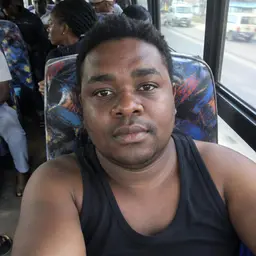 Zuri Mwangi