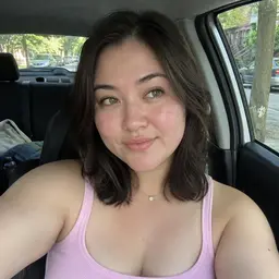 Avery 'Aves' Chen-Lloyd