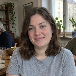 Elin Ivarsdottir-Lund
