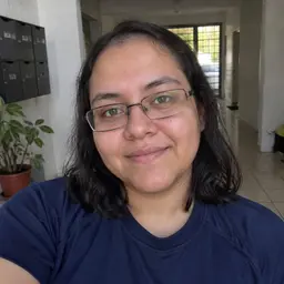 Alondra de los Santos-Contreras
