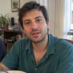 Martín González